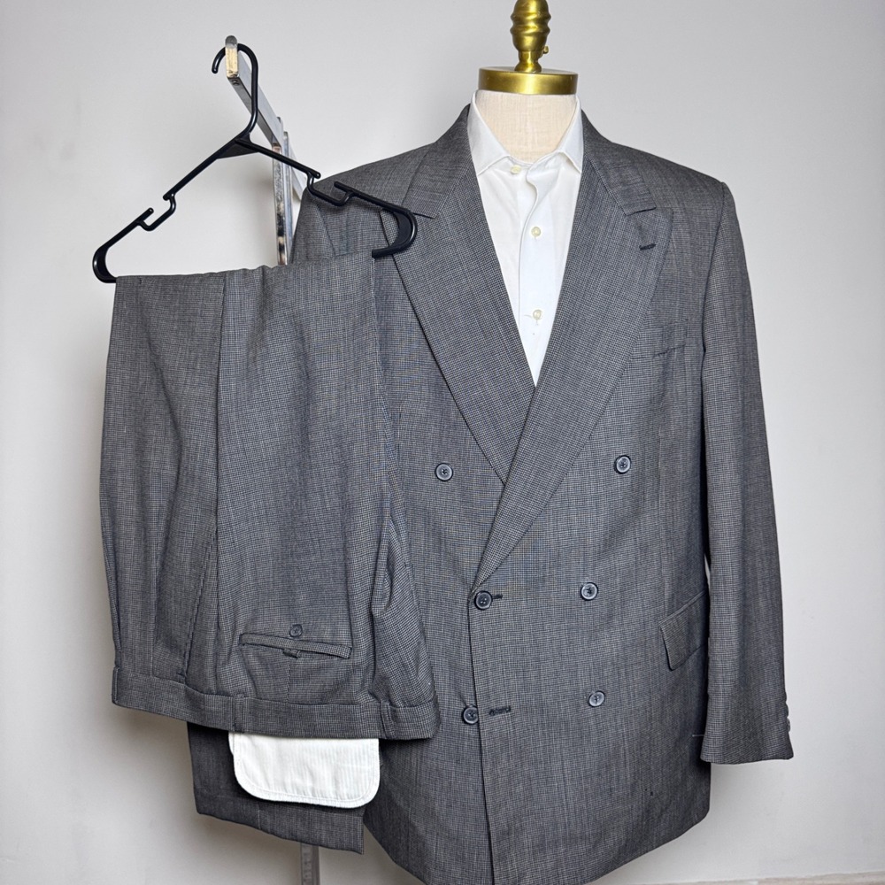 Arezzo Suit Mens 44L 36x32 Grey Micro-Check Double Breasted 100% Wool Slovenia